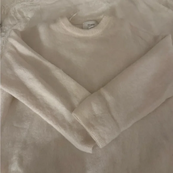 Cozy Cream Sweater - Picture 3 of 5